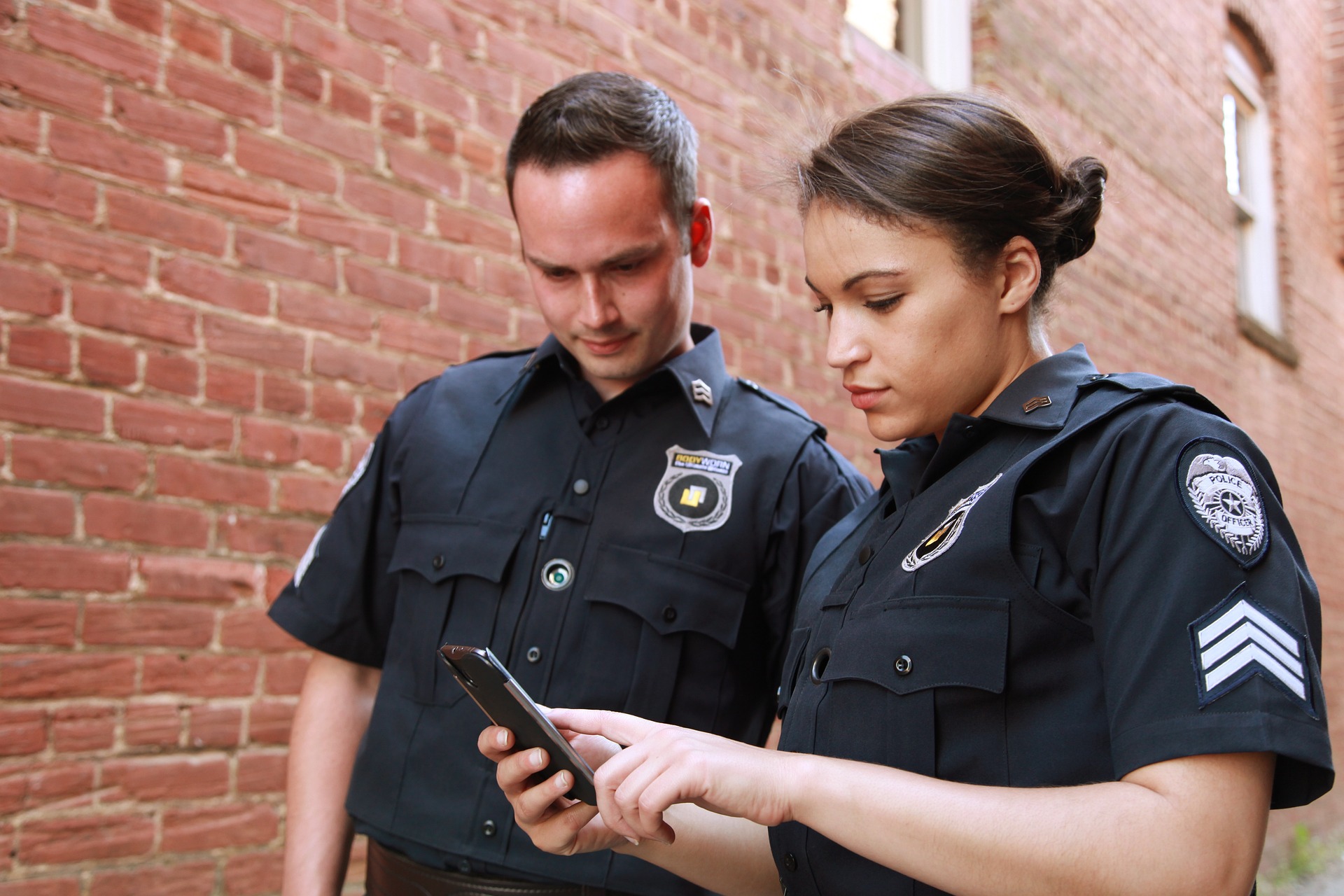 Mise en garde faux agents des eaux / faux policiers