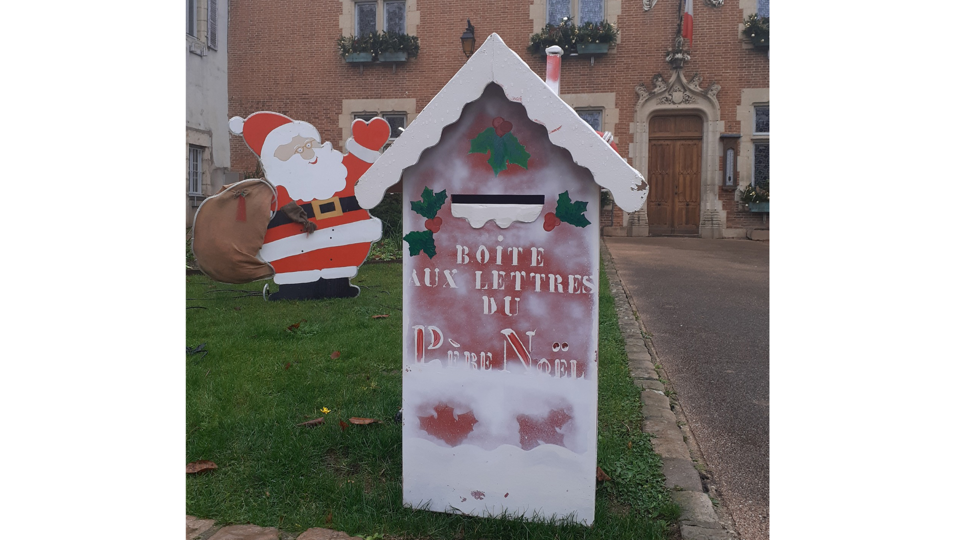 Boîte aux lettres du Père Noël
