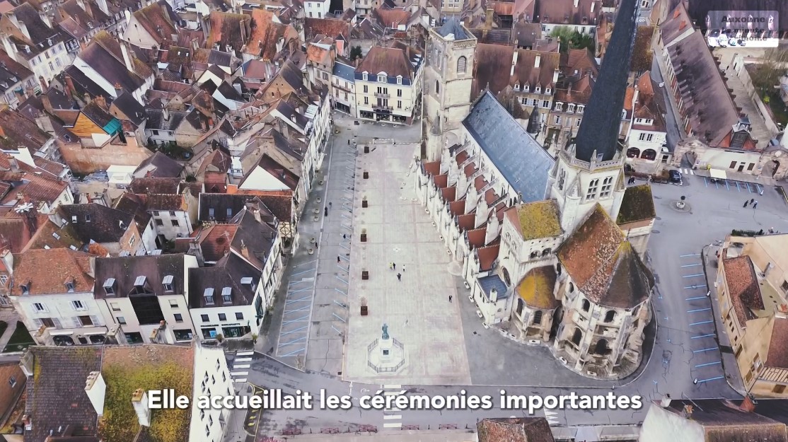 La place d'Armes et ses maisons remarquables